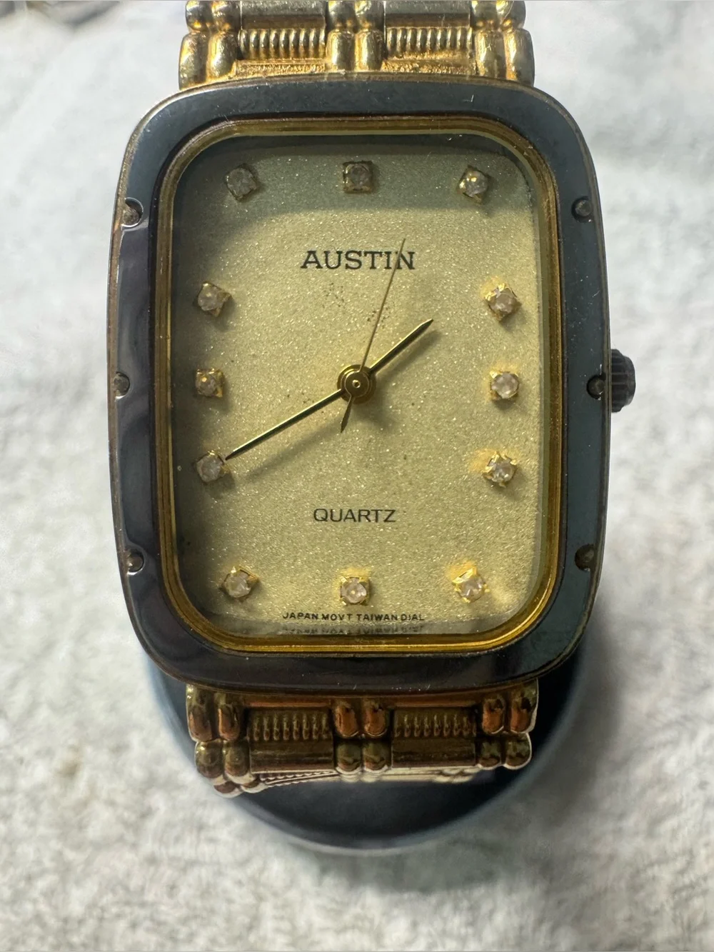 Austin Reed Gold and Black Men’s Quartz Watch